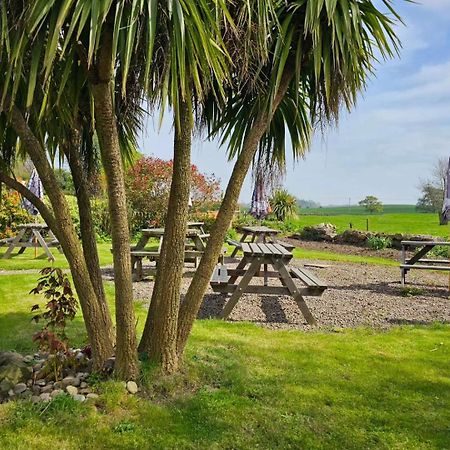 The Pack Horse Inn 챗힐 외부 사진