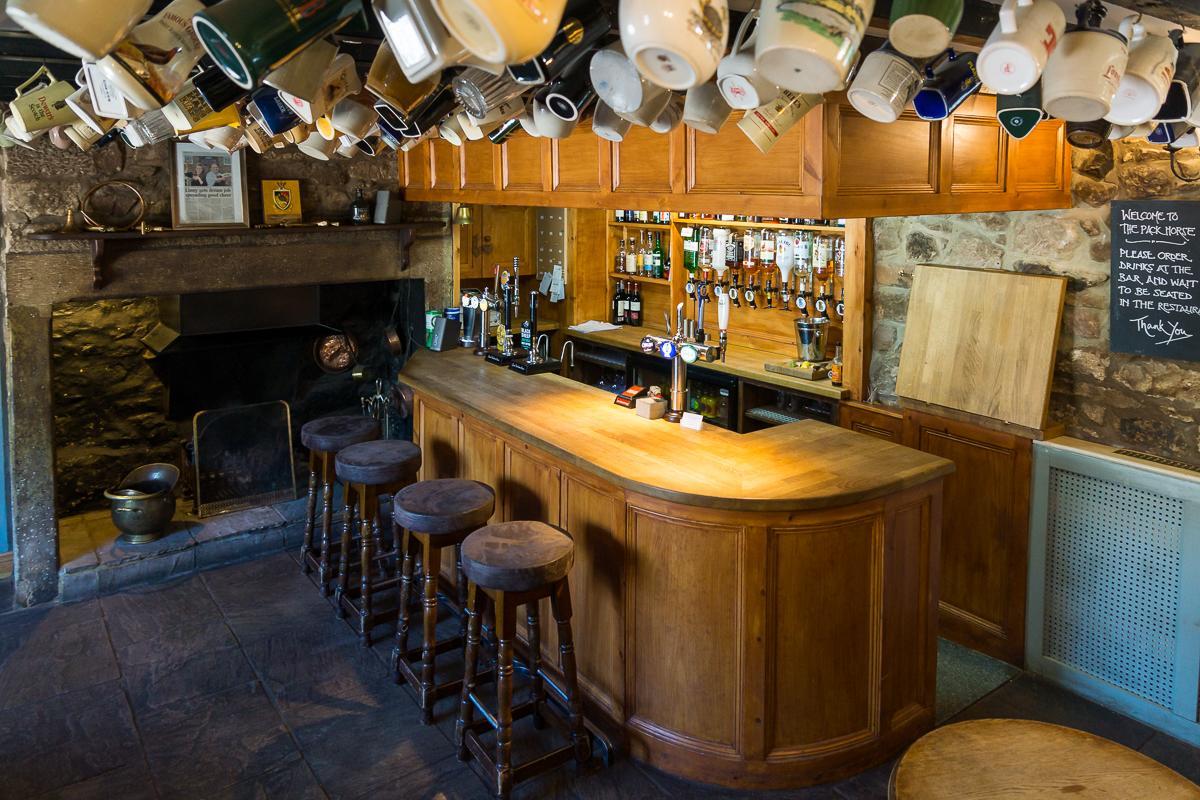 The Pack Horse Inn 챗힐 외부 사진